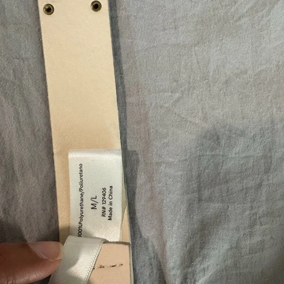 Elegant Women's Belt Collection - Black, Tan, White - Picture 7 of 7